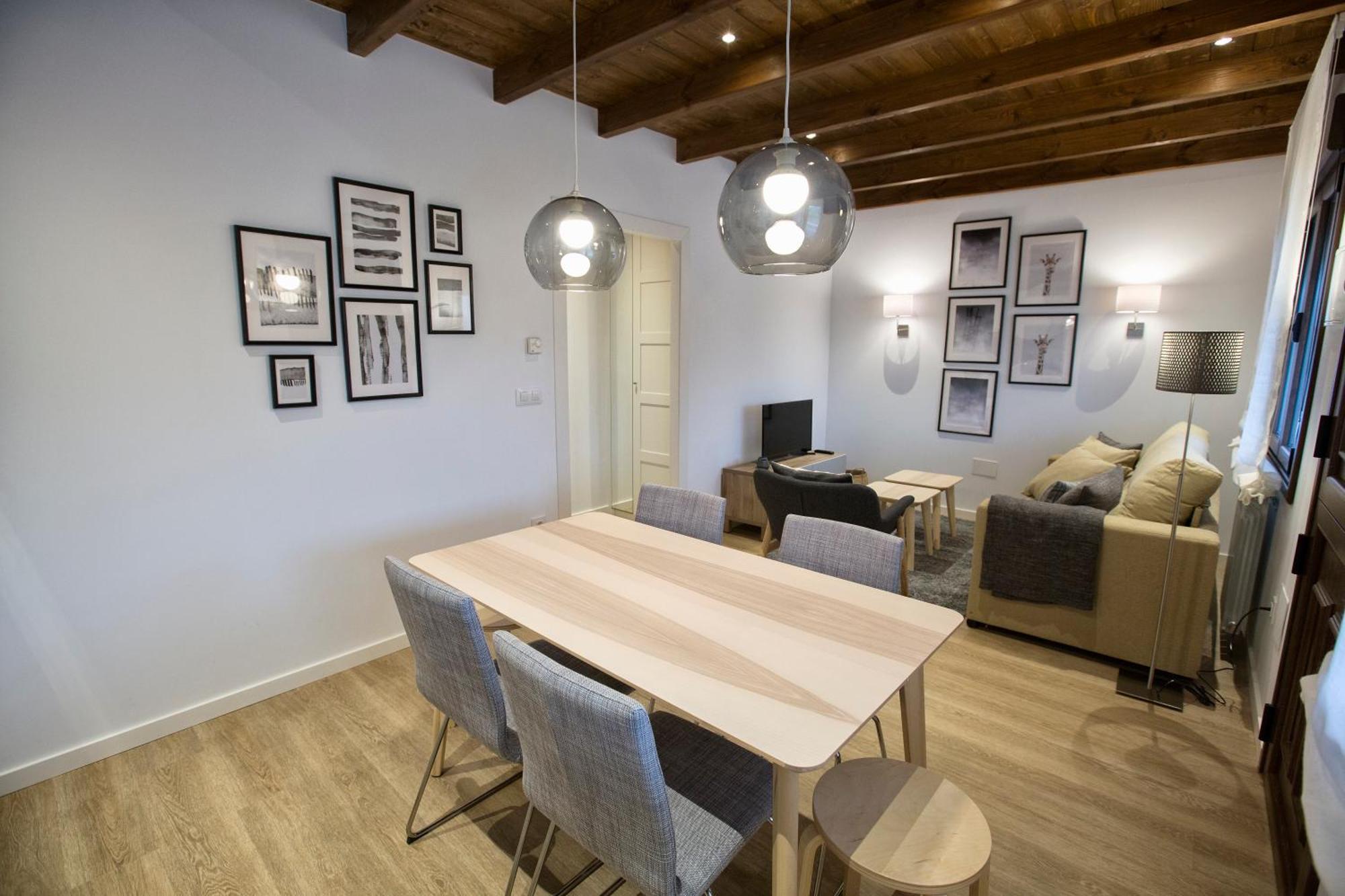 Fuente El Gueeyu Apartment Onís Екстериор снимка